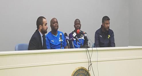 مدرب صنداونز: احترمت الزمالك 3 مرات.. ونتيجة المباراة 0-0